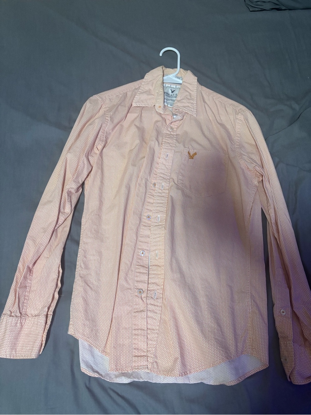 American Eagle Outfitters Pink Micro-Pattern Button-Down Shirt